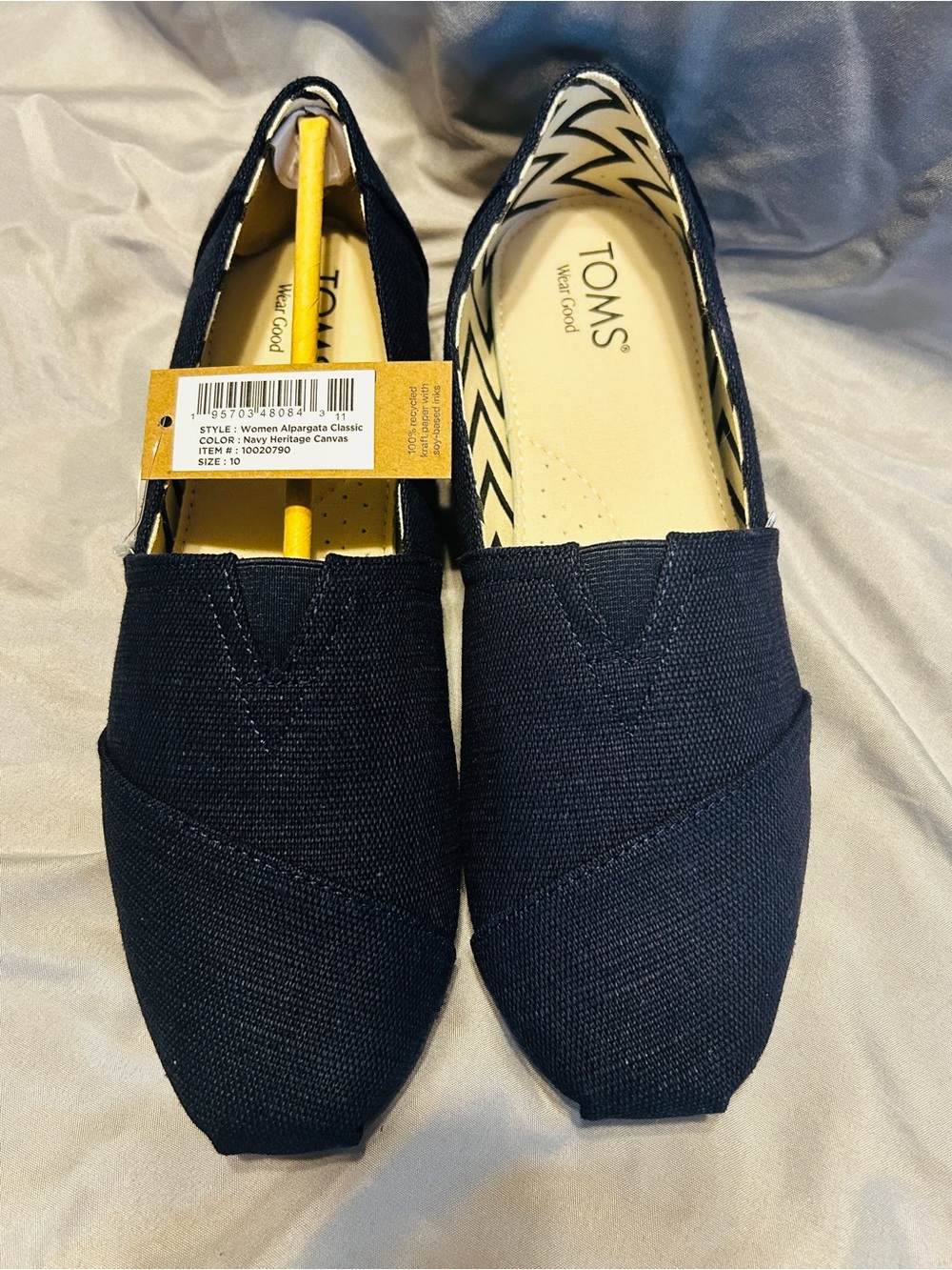 TOMS Navy Canvas Classic Alpargata Slip-Ons